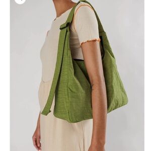 Baggu nylon shoulder bag